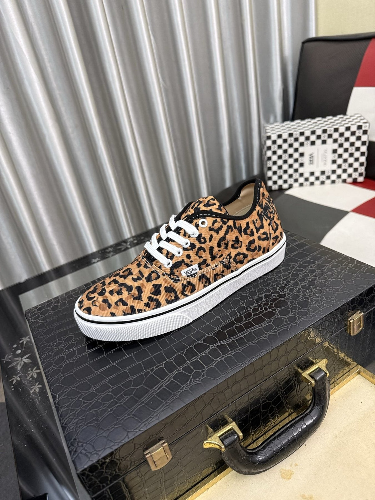 Vans Leopard Print Low-Top Sneakers