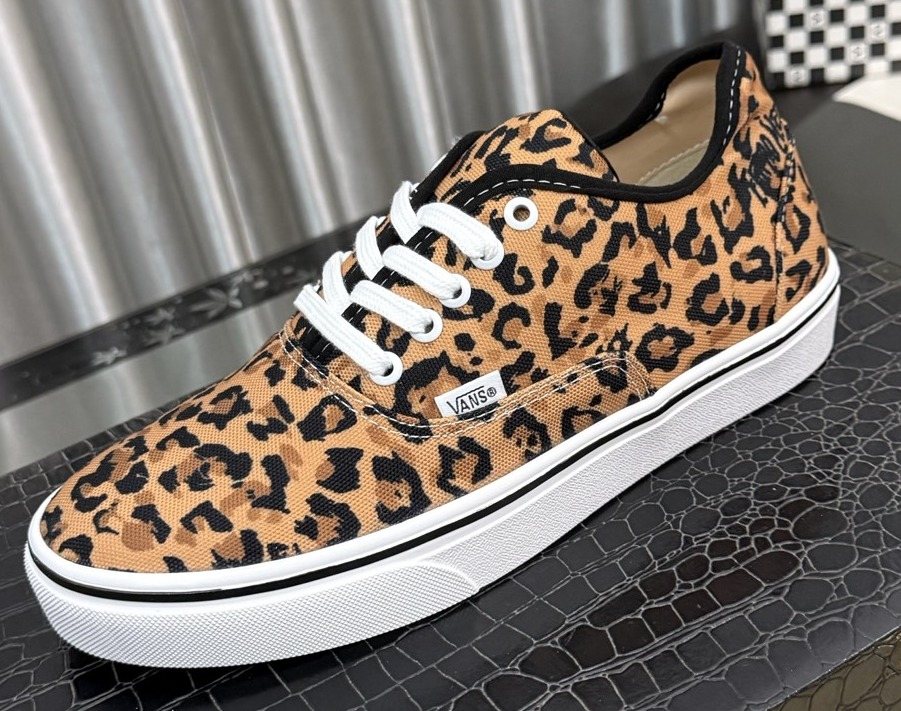 Vans Leopard Print Low-Top Sneakers